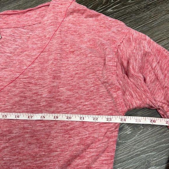 We the Free Red V-Neck With Gathered/Stitched Long Sleeve Cropped Loose Fit Top - Picture 4 of 5